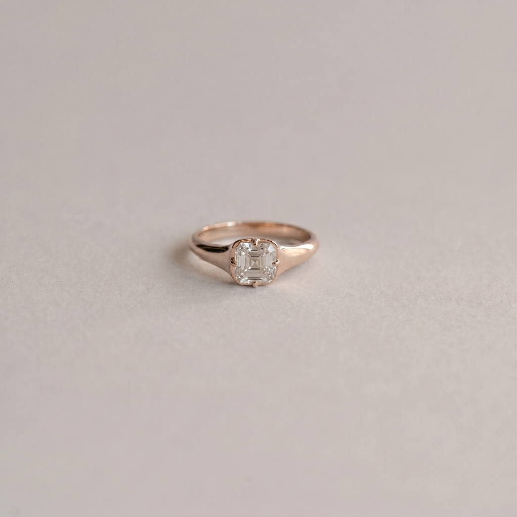 Compass Asscher Ring