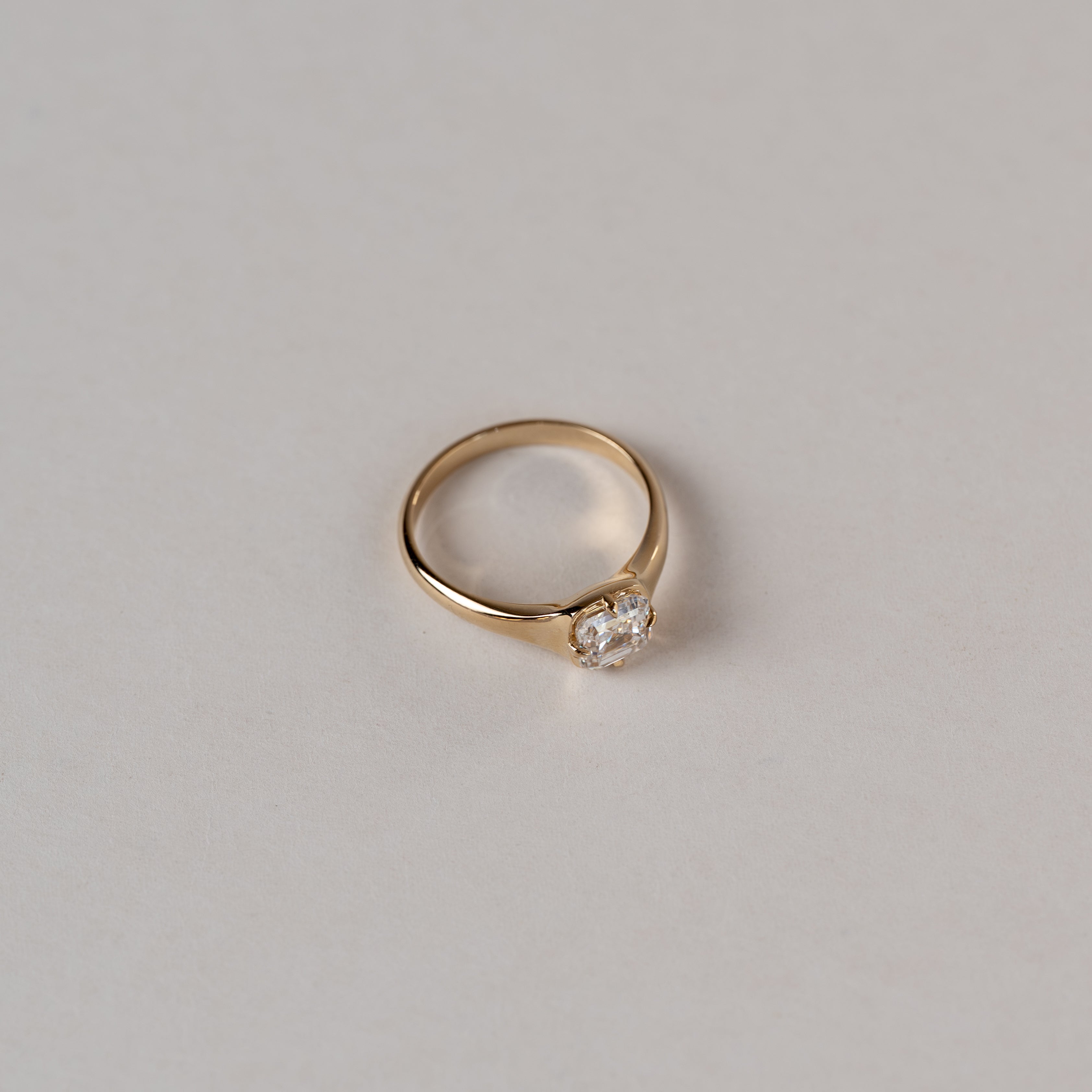 Compass Asscher Ring