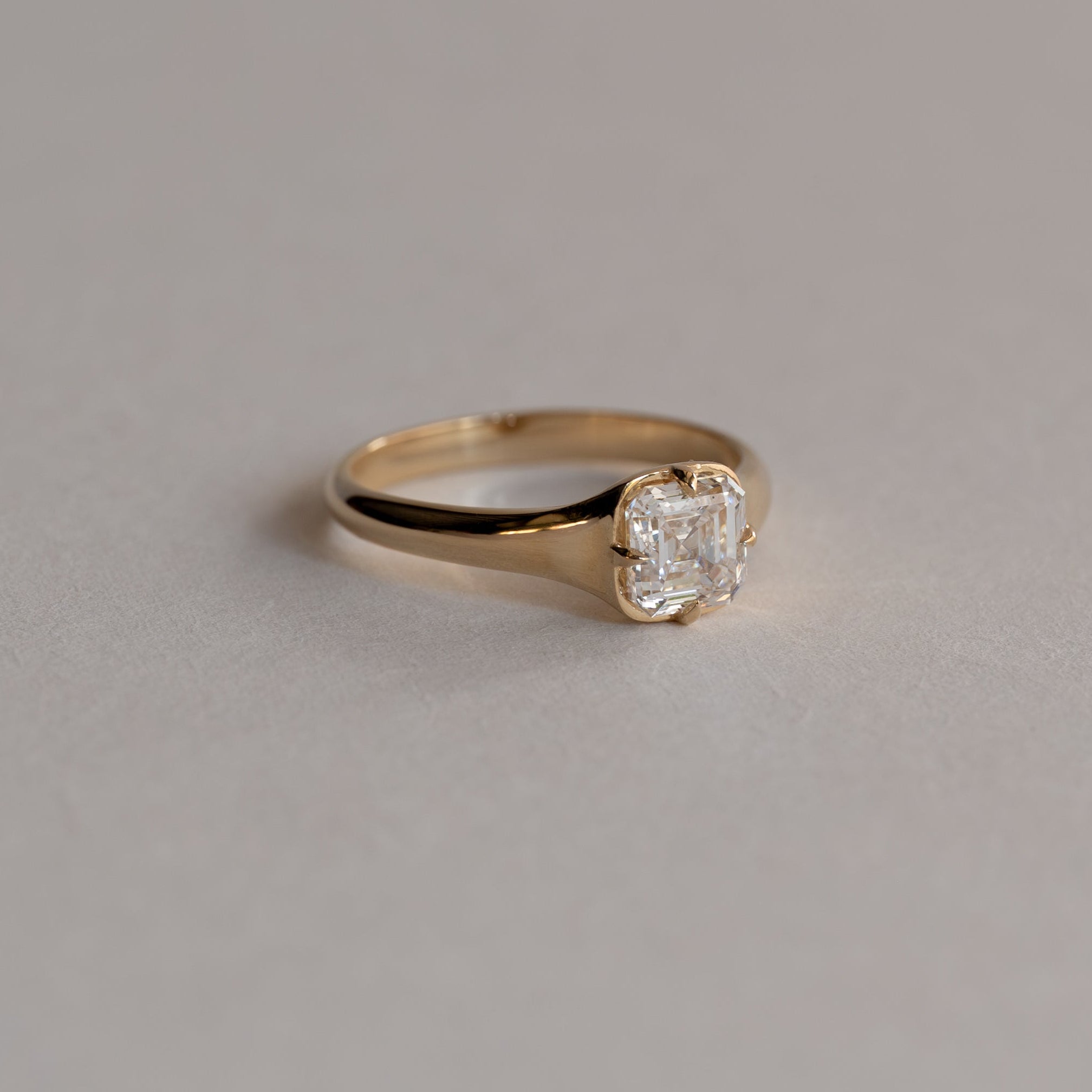 Compass Asscher Ring
