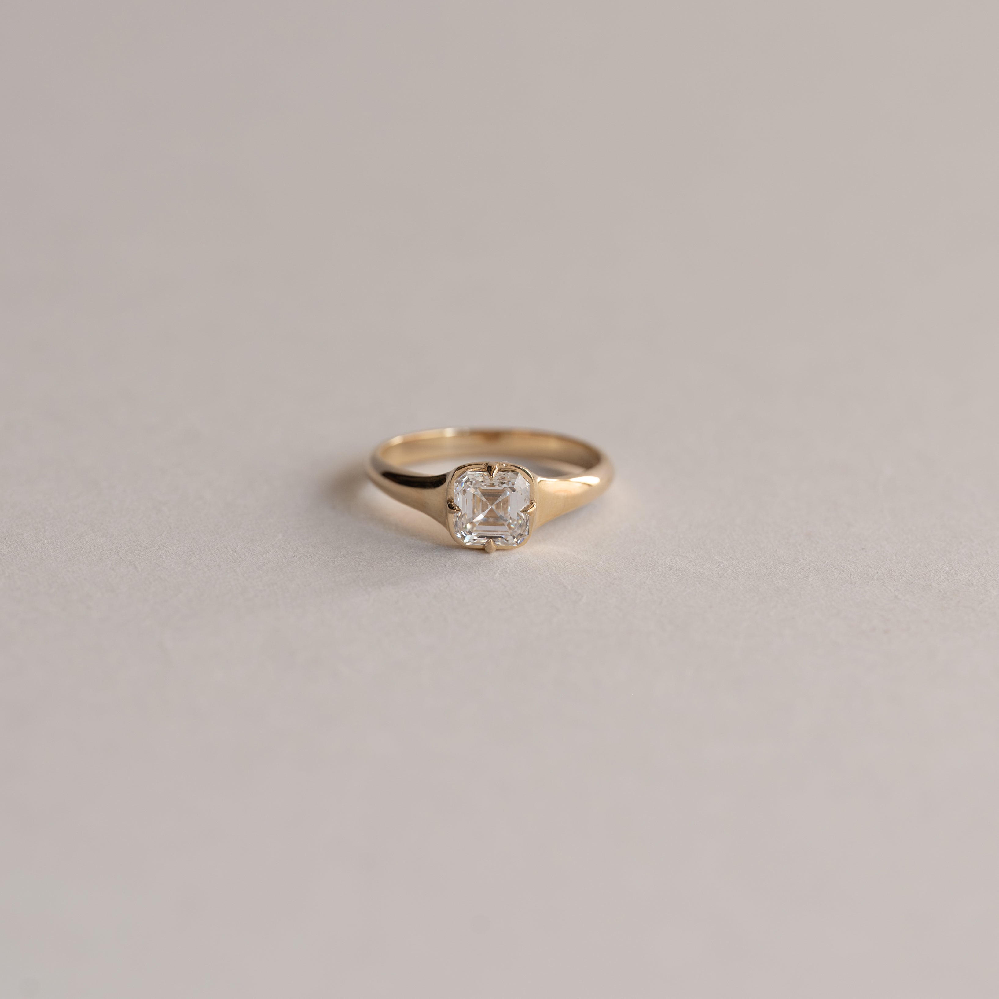 Compass Asscher Ring