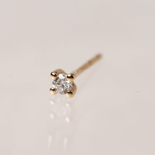 Classic Stud Earring, round diamond stud earring in 14K gold